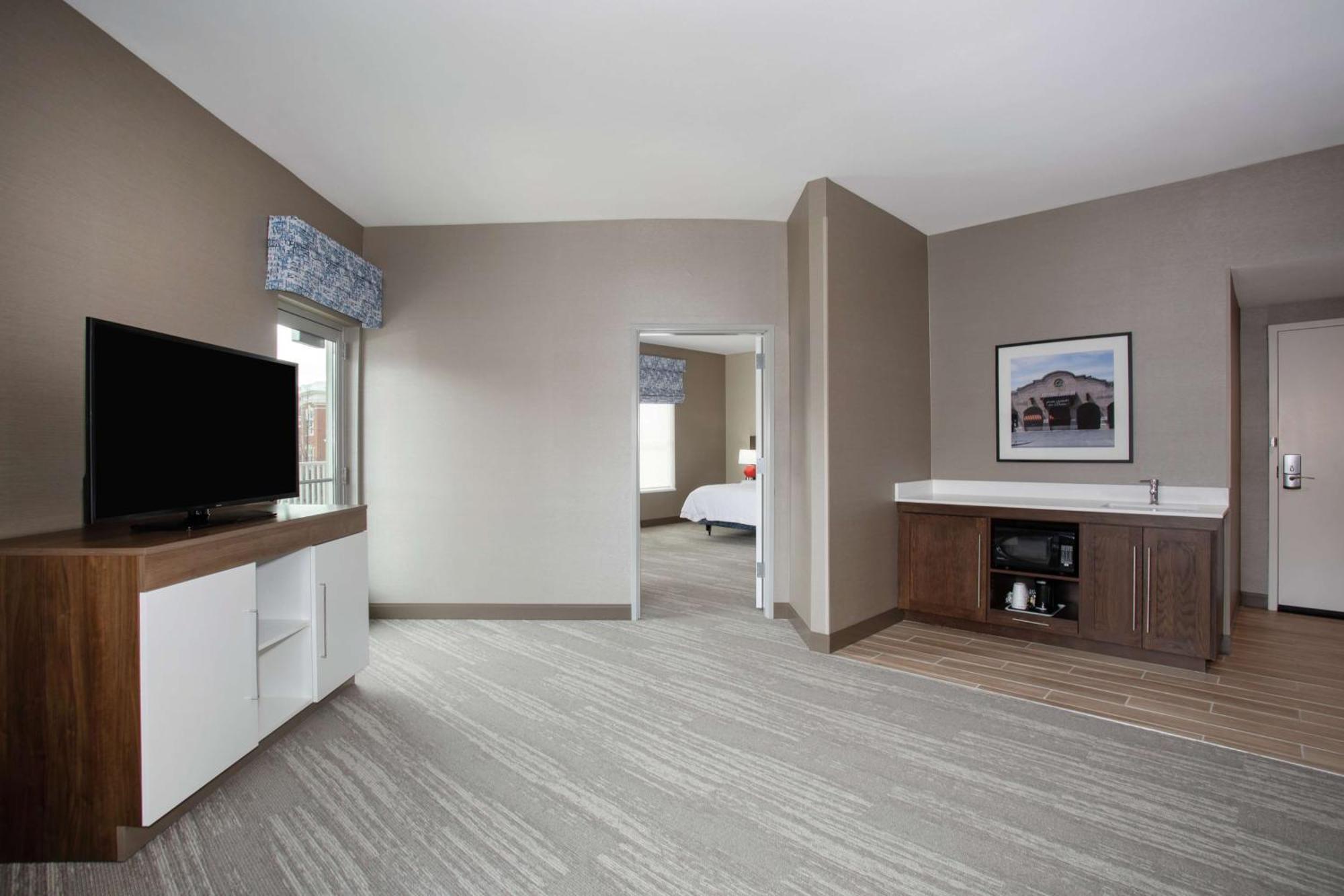 Hampton Inn And Suites Logan, Ut Екстериор снимка